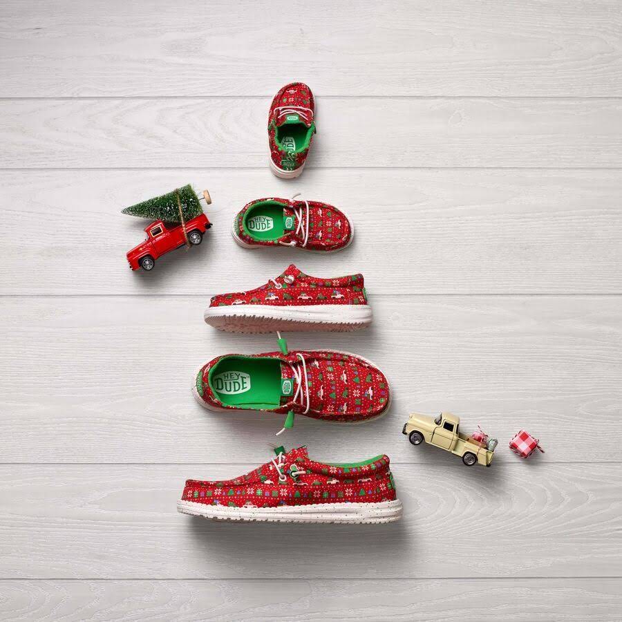 Wendy Holiday Sweater - Red/Green